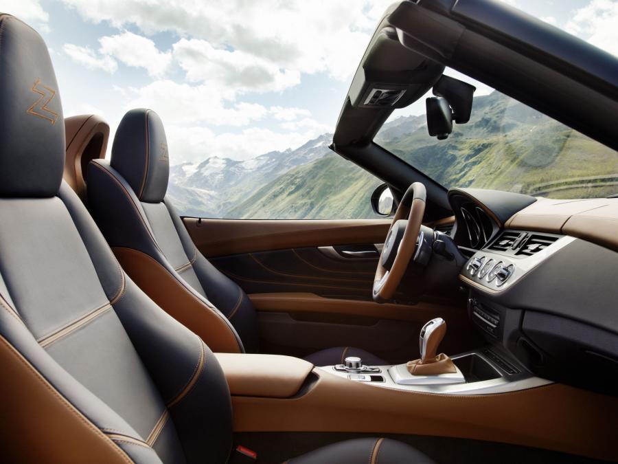  BMW Zagato Roadster 2012 года  (фото 2 из 38)